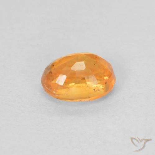 Grenat Spessartite Abricot orange naturelle ovale, 0.45 ct, VS