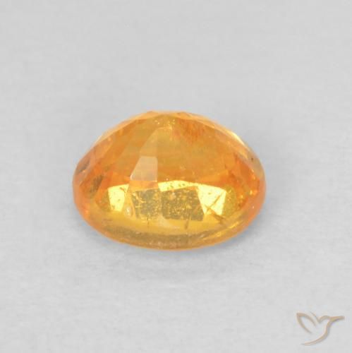 Grenat Spessartite Orange moyen naturelle ovale, 0.67 ct, VS