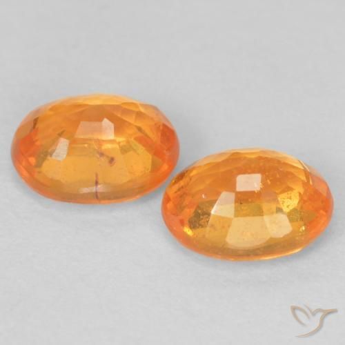 Shop natural 1.00ct Miel Orange Grenat Spessartite gems, ovale, from Mozambique at GemSelect. In stock, global shipping!