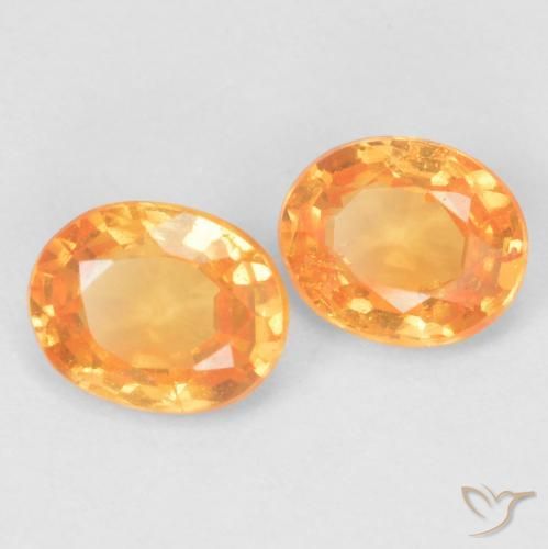 Shop natural 0.90ct Miel Orange Grenat Spessartite gems, ovale, from Mozambique at GemSelect. In stock, global shipping!