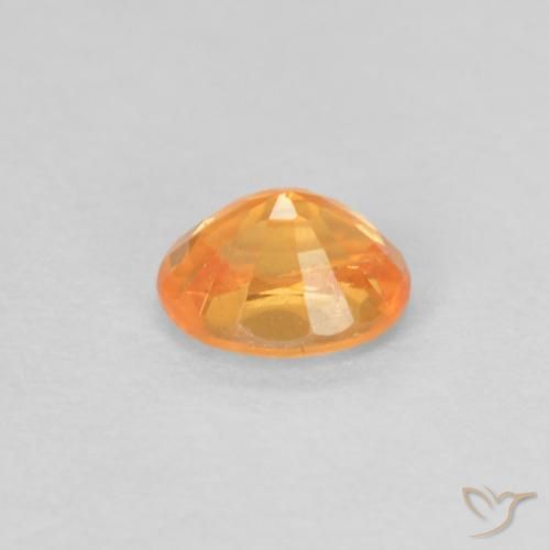 Grenat Spessartite Orange vif naturelle ovale, 0.37 ct, VS-SI