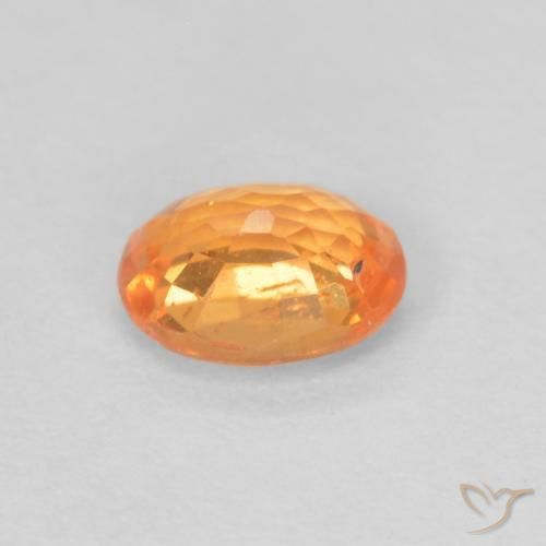 Grenat Spessartite Orange vif naturelle ovale, 0.47 ct, VS