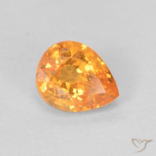 Grenat Spessartite Orange moyen naturelle En forme de poire, 0.53 ct, VS