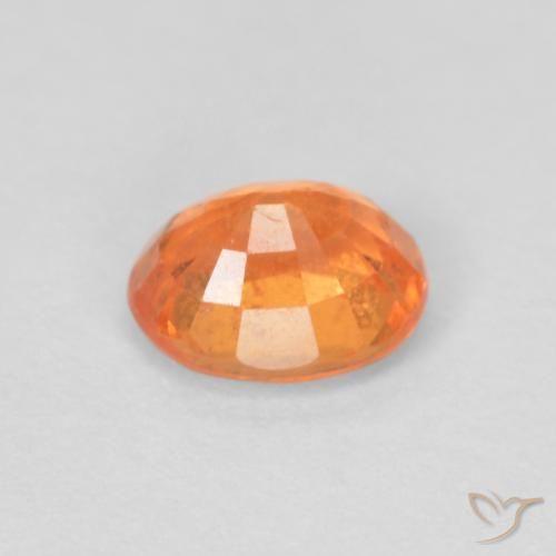 Grenat Spessartite Orange moyen naturelle ovale, 0.59 ct, VS-SI