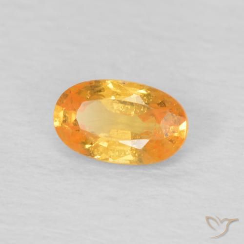 Grenat Spessartite Orange moyen naturelle ovale, 0.32 ct, VS