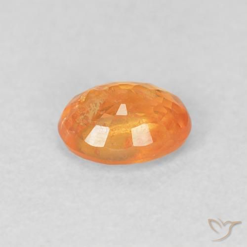 Grenat Spessartite Orange vif naturelle ovale, 0.53 ct, VS-SI