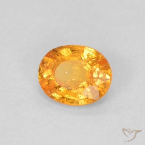Grenat Spessartite Orange moyen naturelle ovale, 0.48 ct, VS-SI