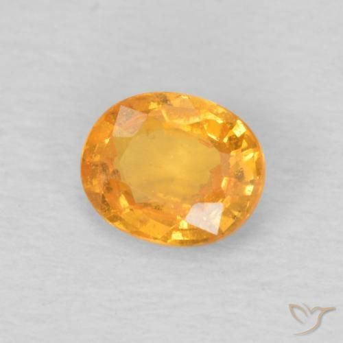 Grenat Spessartite Medium Light-Orange naturelle ovale, 0.49 ct, VS