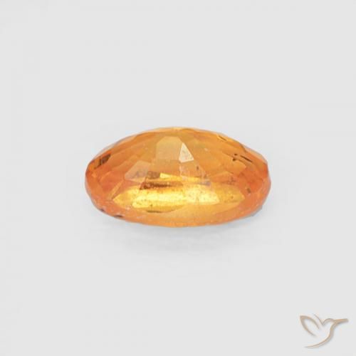 Grenat Spessartite Abricot orange naturelle ovale, 0.37 ct, VS