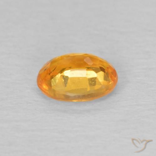 Grenat Spessartite Abricot orange naturelle ovale, 0.45 ct, VS