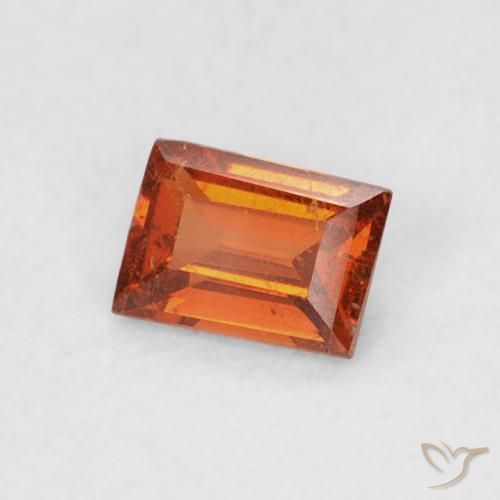 Grenat Spessartite Orange rougeâtre naturelle Baquette, 0.30 ct, SI