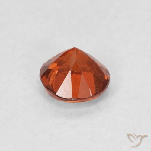 Grenat Spessartite Orange moyen naturelle Tour, 0.33 ct, SI