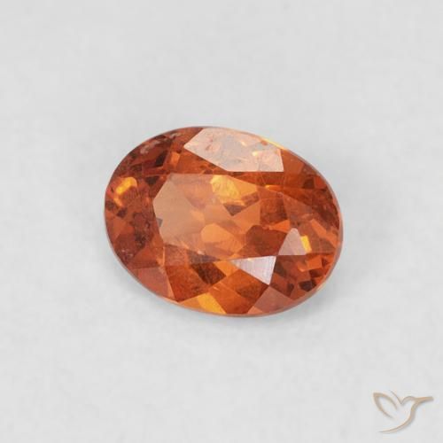 Grenat Spessartite Orange moyen naturelle ovale, 0.39 ct, SI