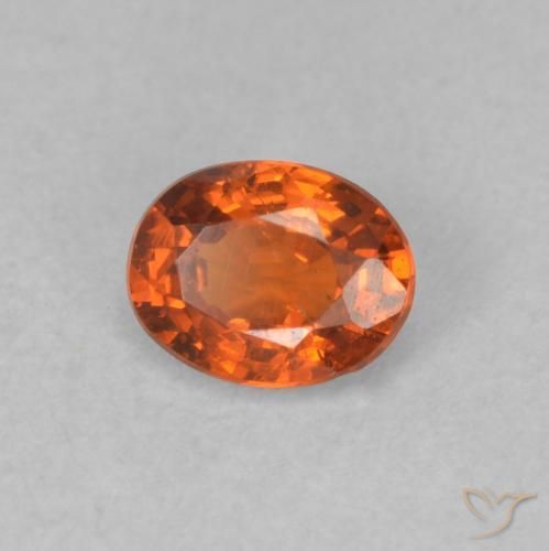 Grenat Spessartite Orange foncé naturelle ovale, 0.48 ct, VS