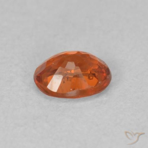 Grenat Spessartite Orange foncé naturelle ovale, 0.48 ct, VS