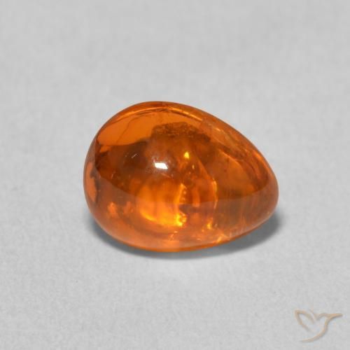 Grenat Spessartite Orange feu naturelle En forme de poire, 2.39 ct, Transparent