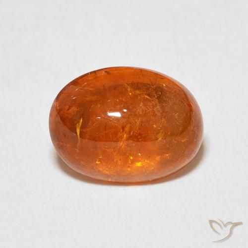 Grenat Spessartite Orange rougeâtre naturelle ovale, 3.69 ct, Transparent