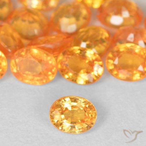 Grenat spessartite orange naturelle coupe ovale, 0,27 ct, VS