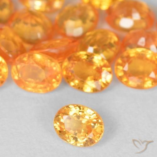 Grenat spessartite orange naturelle coupe ovale, 0,27 ct, VS