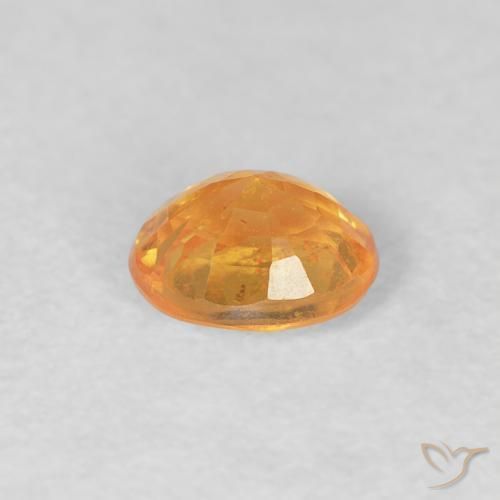 Grenat Spessartite Orange moyen naturelle ovale, 0.51 ct, VS