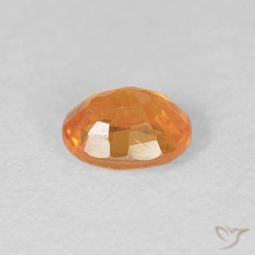 Grenat Spessartite Orange moyen naturelle ovale, 0.55 ct, VS