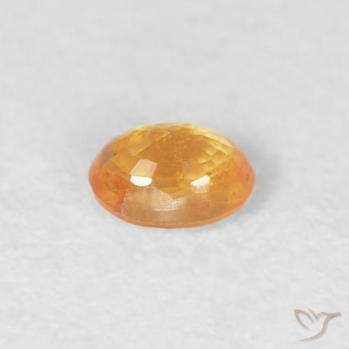 Grenat Spessartite Orange moyen naturelle ovale, 0.20 ct, VS-SI