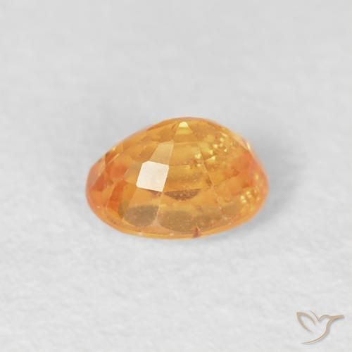 Grenat Spessartite Orange moyen naturelle ovale, 0.29 ct, VS-SI