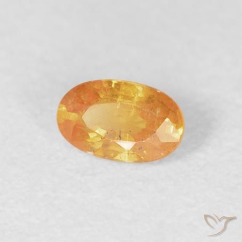 Grenat Spessartite Orange intense naturelle ovale, 0.33 ct, VS-SI