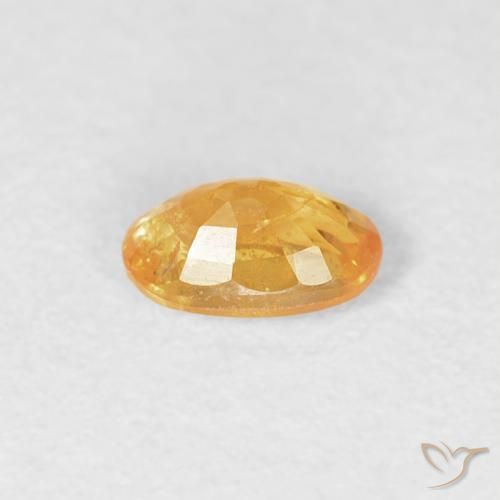 Grenat Spessartite Orange moyen naturelle ovale, 0.32 ct, VS-SI