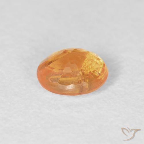 Grenat Spessartite Orange moyen naturelle ovale, 0.49 ct, VS-SI