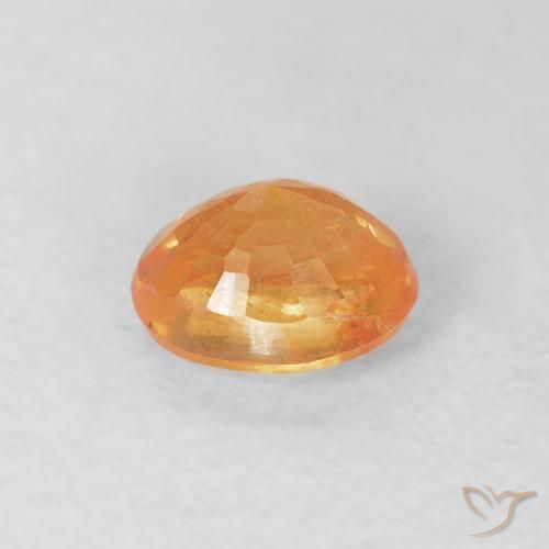 Grenat Spessartite Orange moyen naturelle ovale, 0.57 ct, VS-SI
