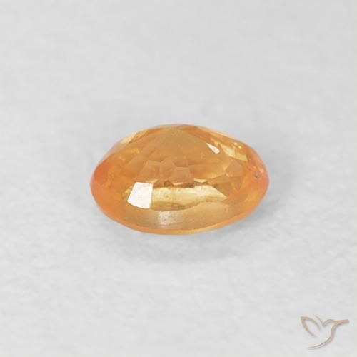 Grenat Spessartite Orange vif naturelle ovale, 0.22 ct, VS-SI