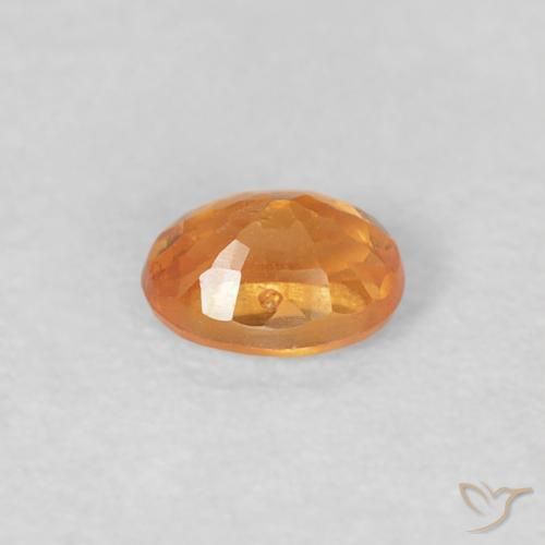 Grenat Spessartite Orange intense naturelle ovale, 0.27 ct, VS