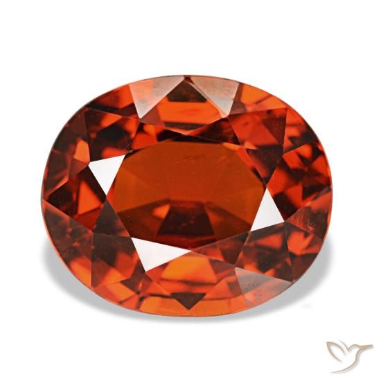 Grenat spessartite rouge naturelle coupe ovale, 3,89 ct, VS