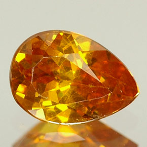 Sphalérite orange naturelle en forme de poire, 0,56 ct, VS