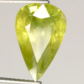Sphène vert naturelle en forme de poire, 5,24 ct, SI
