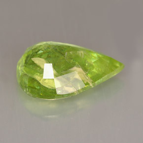 Sphène vert naturelle en forme de poire, 6,05 ct, SI-I1