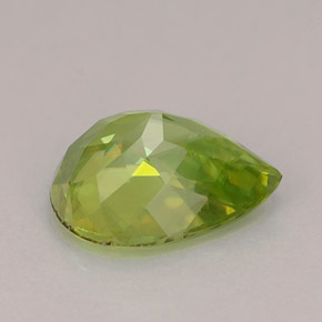 Sphène vert naturelle en forme de poire, 1,26 ct, VS
