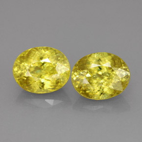 Achetez naturel ct jaune sphène gems, coupe ovale, en provenance sri lanka (ceylan) chez gemselect. en stock, livraison internationale!