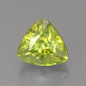 Sphène vert naturelle trillion, 1,46 ct, VS