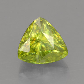 Sphène vert naturelle trillion, 1,46 ct, VS