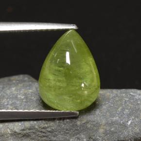 Sphène vert naturelle en forme de poire, 6,90 ct, translucide