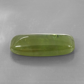 Sphène vert naturelle transparent, 16,14 ct, transparent / translucide
