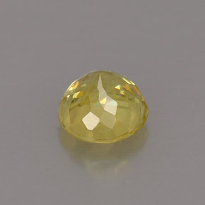 Sphène jaune naturelle coupe roude, 0,78 ct, VS