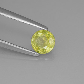 Sphène vert naturelle coupe roude, 0,62 ct, VS-SI