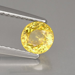 Sphène jaune naturelle coupe roude, 0,73 ct, VS