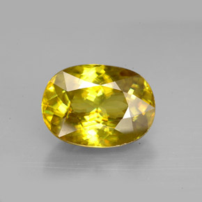 Sphène multicolore naturelle coupe ovale, 5,61 ct, VVS