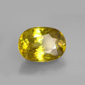 Sphène multicolore naturelle coupe ovale, 5,61 ct, VVS