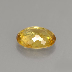 Sphène Jaune doré naturelle Coupe ovale, 1.43 ct, VS