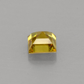 Sphène or naturelle carré, 0,44 ct, VS